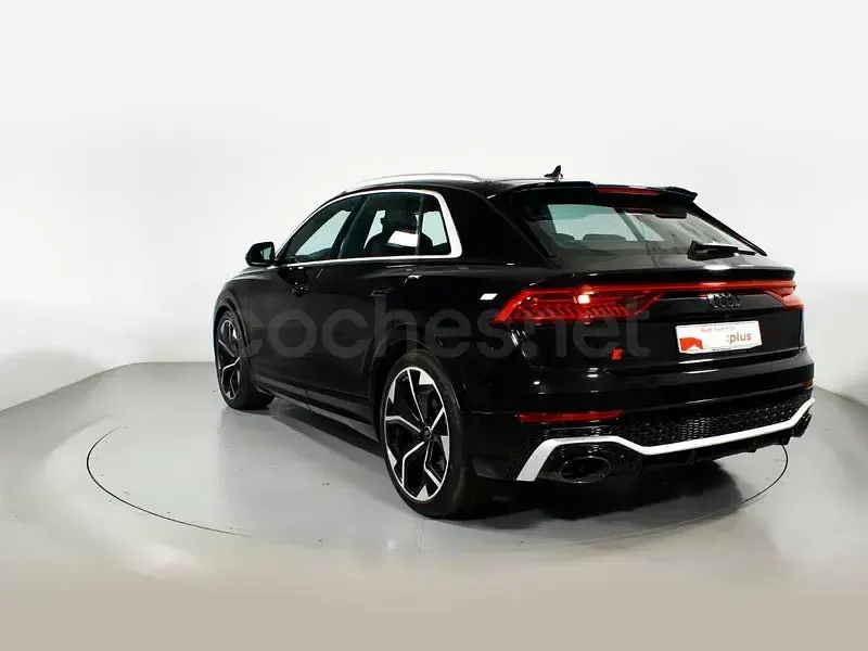 Usado Audi Q8 Advanced 600 CV (441 kW) 2021 Negro SUV