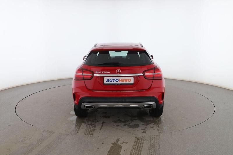 Brugt Mercedes GLA200 AMG line 135 HK (99 kW) 2019 Rød SUV