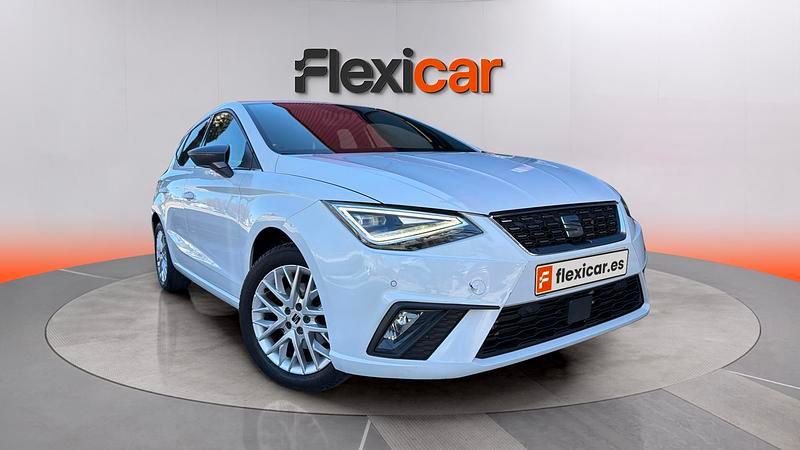 Usado Seat Ibiza 116 CV (85 kW) 2024 Blanco Utilitario