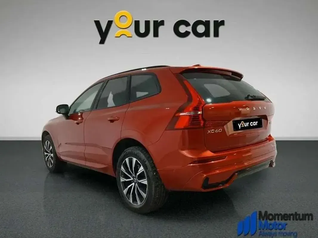 Usado Volvo XC60 Plus 197 CV (144 kW) 2022 Rojo SUV