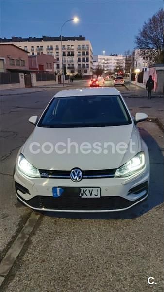 Blanco Usado 2019 VW Golf Sport Berlina | 19.900 € (Precio justo) - Imagen 1/4