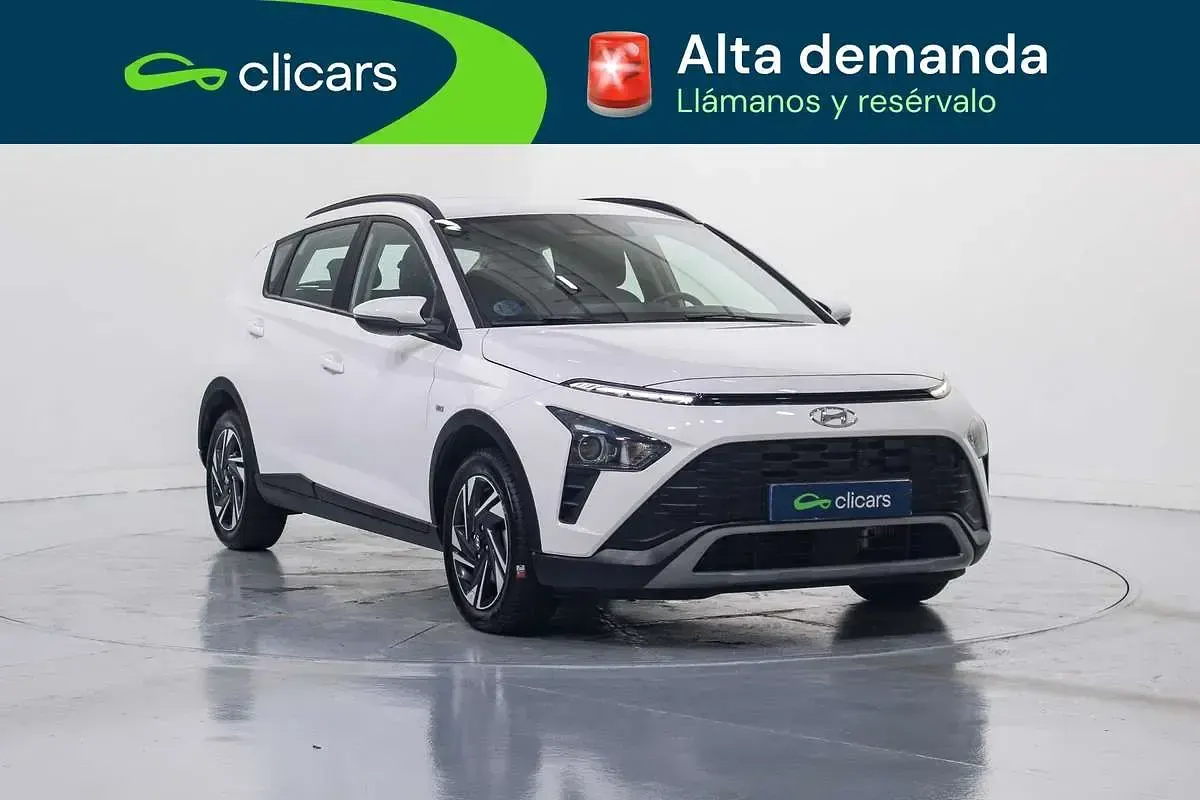 Usado Hyundai Bayon 101 CV (74 kW) 2023 Blanco SUV