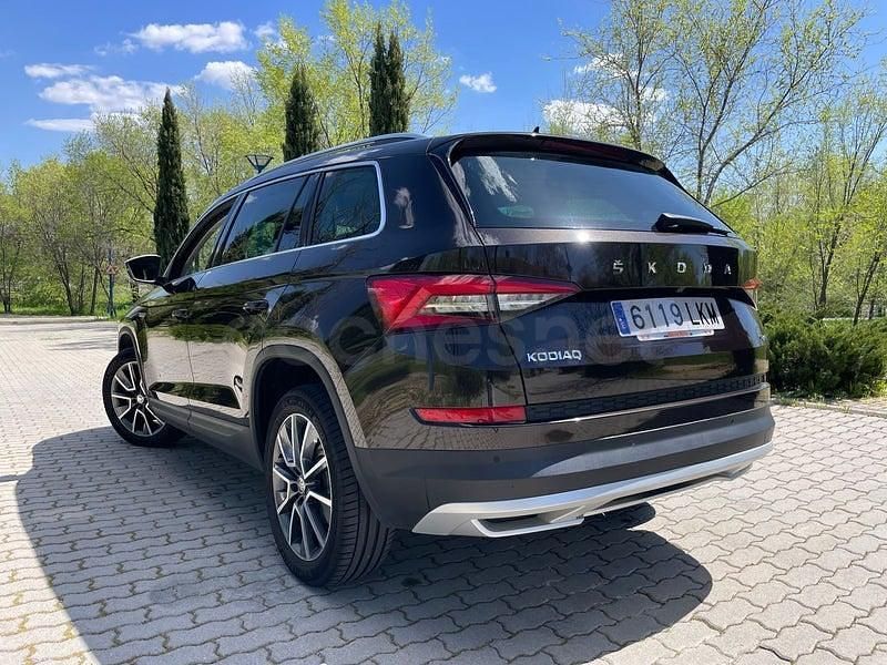 Usado Skoda Kodiaq Scout 4x4 190 CV (139 kW) 2020 Marrón SUV