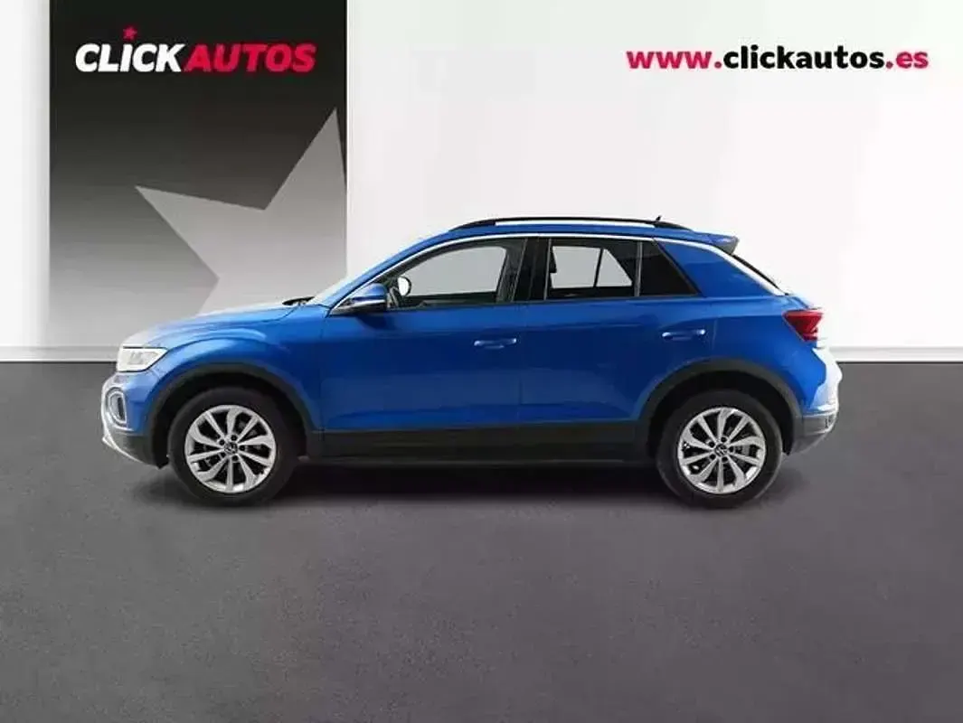 Occasion VW T-Roc Life 111 ch (81 kW) 2024 Bleue SUV