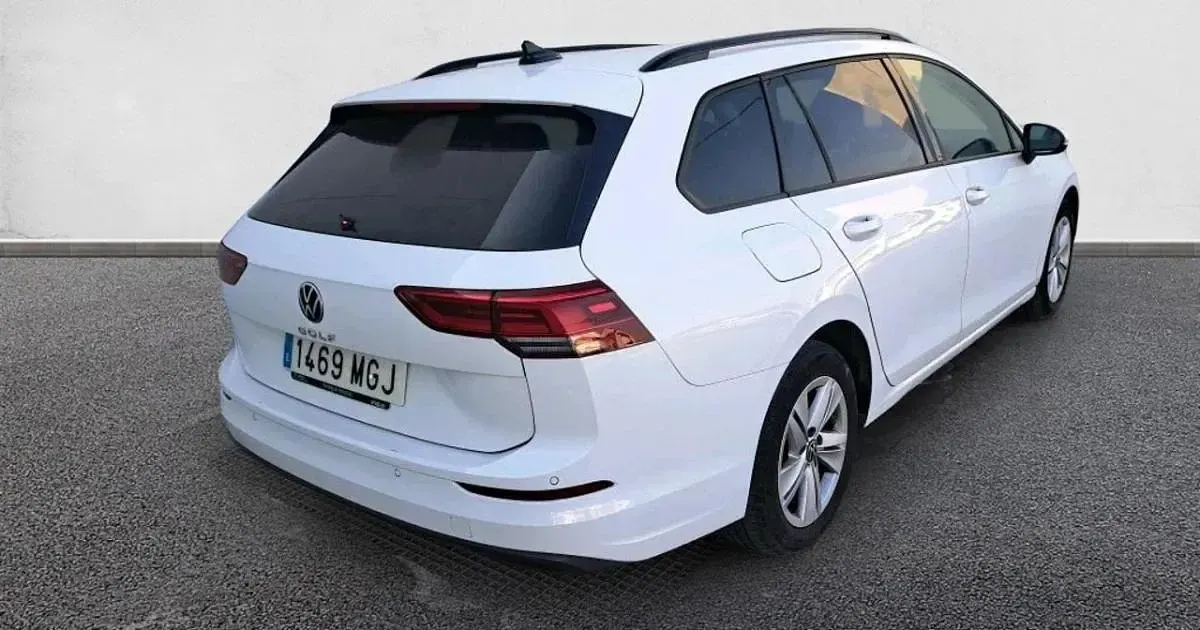 Usado VW Golf VIII 115 CV (84 kW) 2023 Familiar