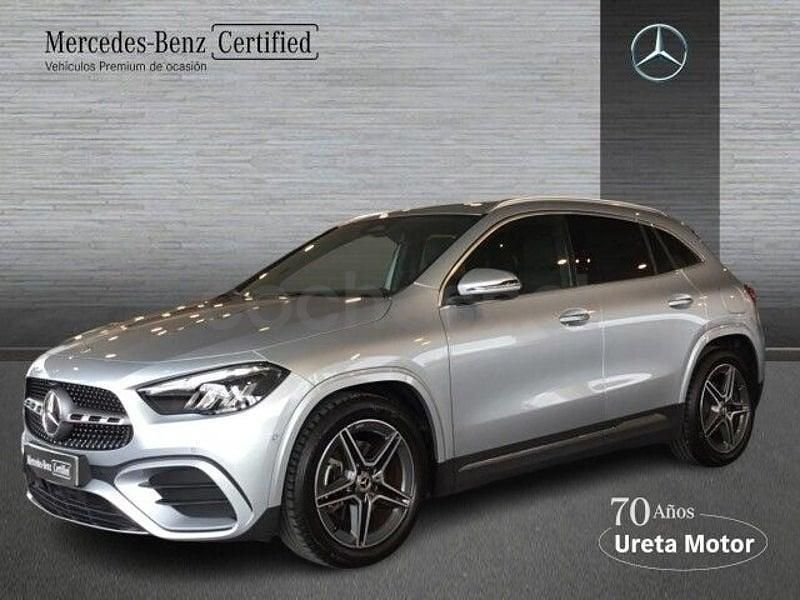 Usado Mercedes GLA200 163 CV (119 kW) 2025 Gris / plata SUV
