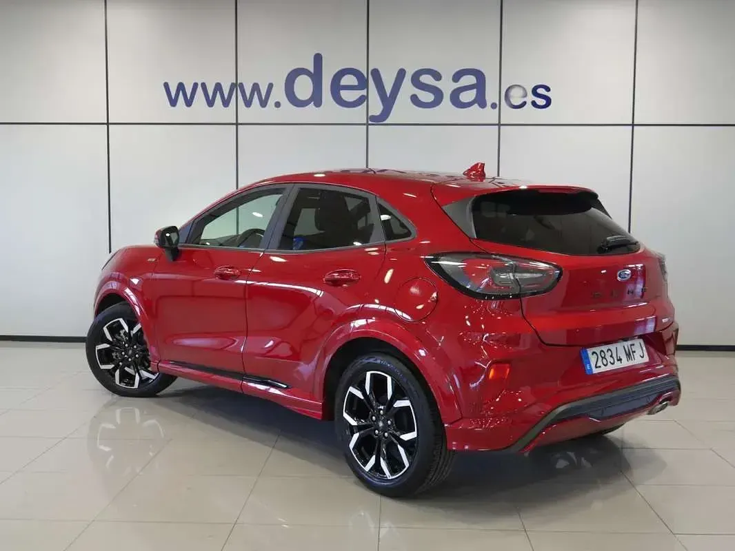 Usado Ford Puma ST-Line X 155 CV (114 kW) 2023 Rojo SUV
