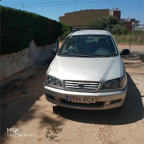 Gris / plata Usado 2000 Toyota Picnic Monovolumen | 1900 € - Imagen 1/4