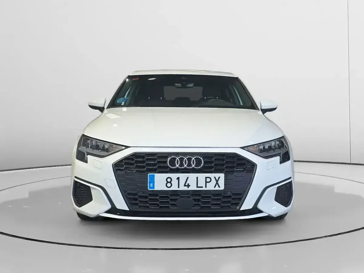 Usado Audi A3 Sportback Advanced Plus 110 CV (80 kW) 2021 Blanco Utilitario
