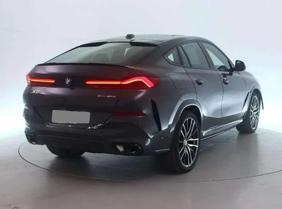 Usado BMW X6 M Sport 286 CV (210 kW) 2024 Negro SUV