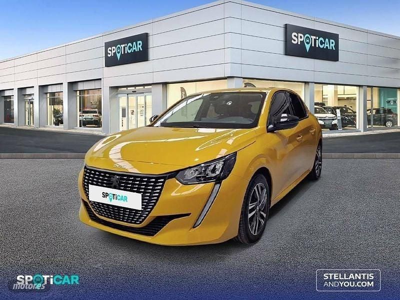 Amarillo Usado 2023 Peugeot 208 Allure Utilitario | 13.500 € (Buen precio) - Imagen 1/4