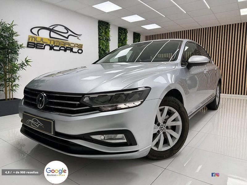 Usado VW Passat Business 122 CV (89 kW) 2020 Gris Berlina