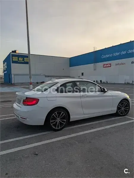 Usado BMW 218 Sport Line 150 CV (110 kW) 2018 Blanco Coupe