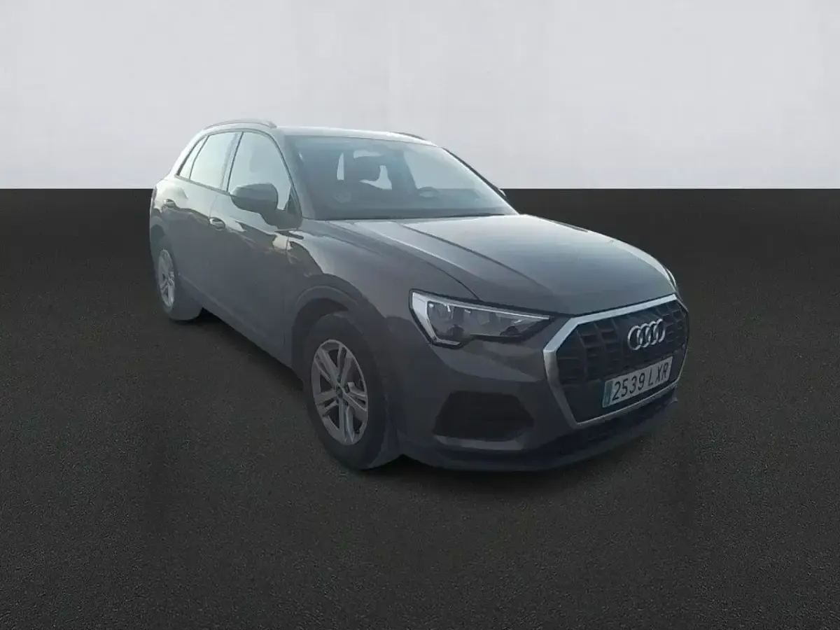 Usado Audi Q3 S-Line 150 CV (110 kW) 2022 Gris SUV