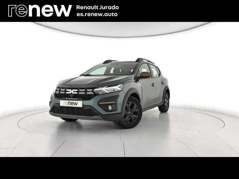 Usado Dacia Sandero Extreme 101 CV (74 kW) 2025 Verde Berlina