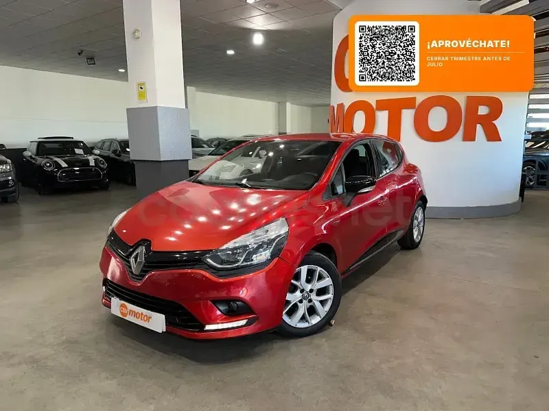 Usado Renault Clio V LIMITED 75 CV (55 kW) 2020 Rojo Berlina