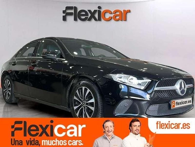 Negro Usado 2019 Mercedes A180 Berlina | 17.890 € (Super precio) - Imagen 1/4