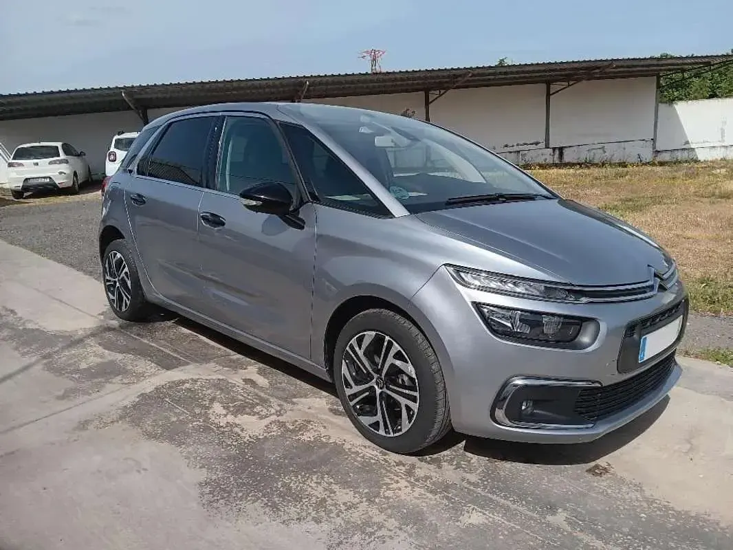 Usado Citroën C4 SpaceTourer Live 131 CV (96 kW) 2018 Gris Monovolumen