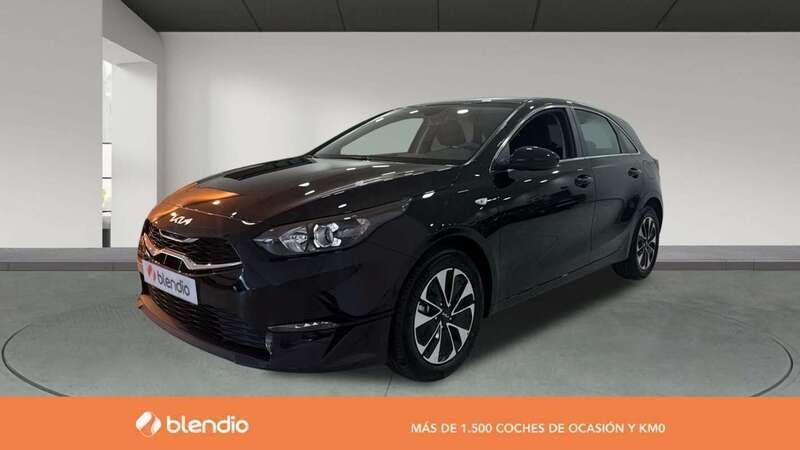 Negro Nuevo 2024 Kia Ceed Utilitario | 17.900 € (Super precio) - Imagen 1/4