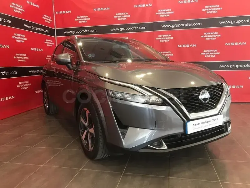 Usado Nissan Qashqai N-Connecta 158 CV (116 kW) 2022 Gris / plata SUV