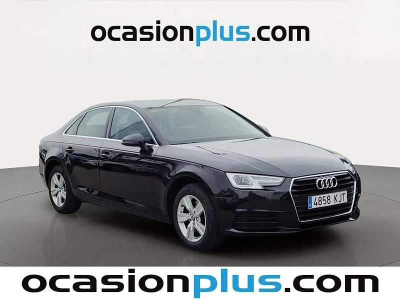 Usado Audi A4 Advanced 150 HP (110 kW) 2018 Preto Sedan
