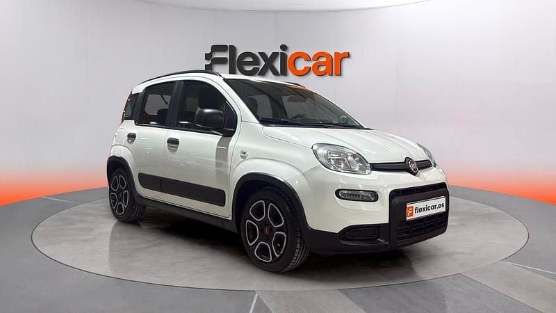Usado Fiat Panda Cross Cross 71 CV (52 kW) 2022 Blanco Utilitario