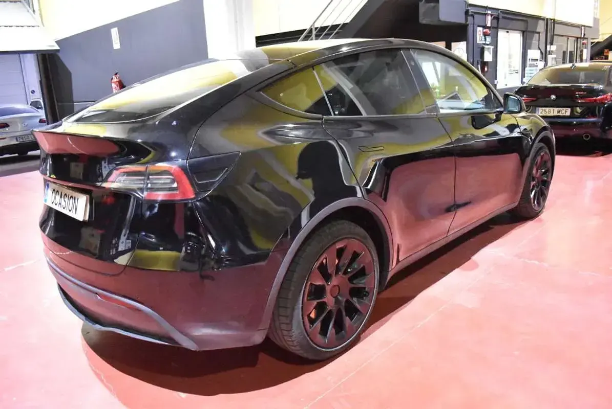Usado Tesla Model Y 258 kW (351 CV) 2022 Negro SUV