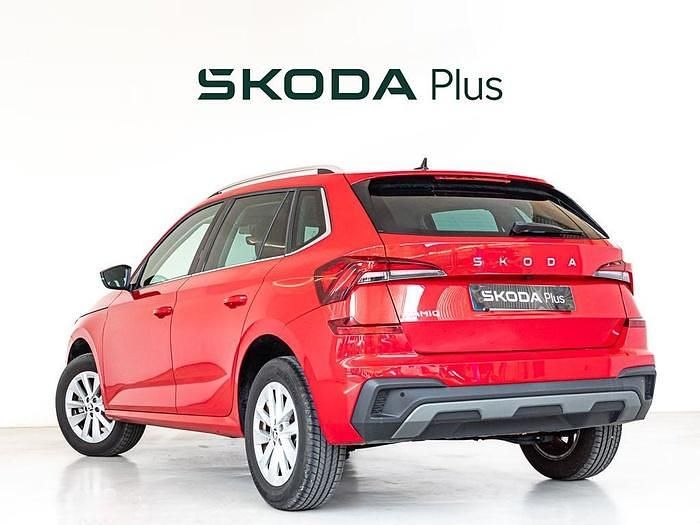Rojo Usado 2025 Skoda Kamiq Selection SUV | 21.400 € (Precio justo) - Imagen 1/4