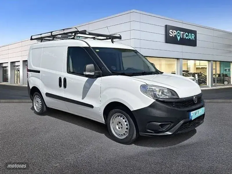Nuevo Fiat Doblò 100 CV (73 kW) 2025 Blanco Monovolumen