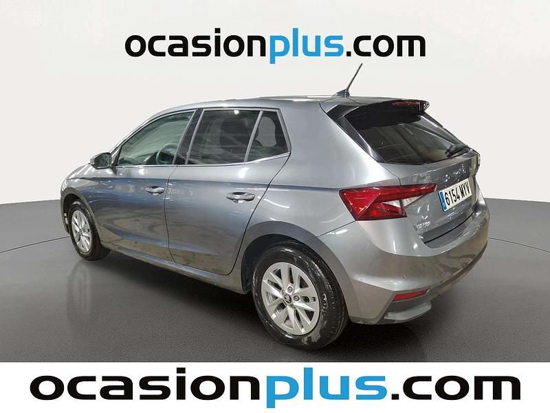 Usado Skoda Fabia Selection 95 CV (69 kW) 2025 Gris Utilitario