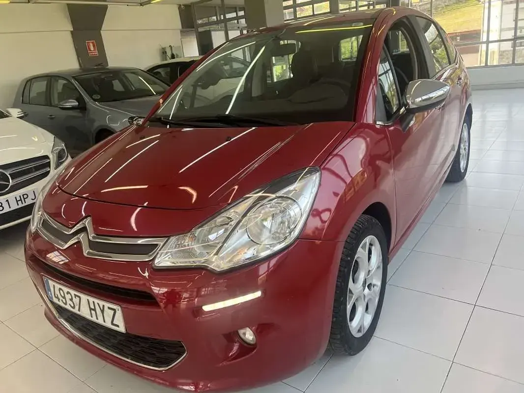 Usado Citroën C3 PureTech 82 CV (60 kW) 2015 Burdeos Utilitario