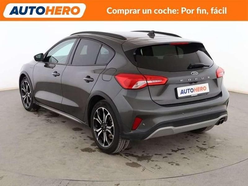 Usado Ford Focus Active 120 CV (88 kW) 2020 Gris Utilitario