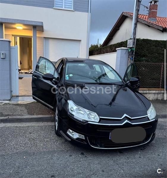 Usado Citroën C5 Exclusive 140 CV (102 kW) 2012 Negro Berlina