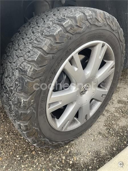 Usado VW Touareg 240 CV (176 kW) 2008 Beige SUV