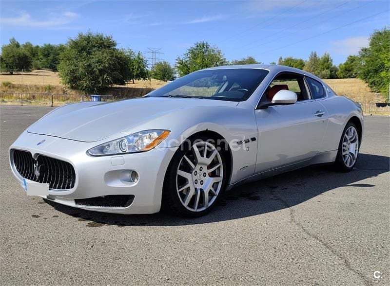Gris / plata Usado 2007 Maserati Granturismo Coupe | 33.000 € - Imagen 1/4