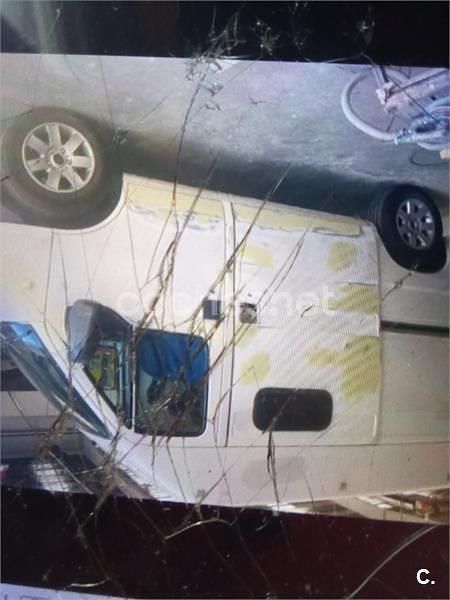 Usado Peugeot Boxer 86 CV (63 kW) 2000 Blanco Van