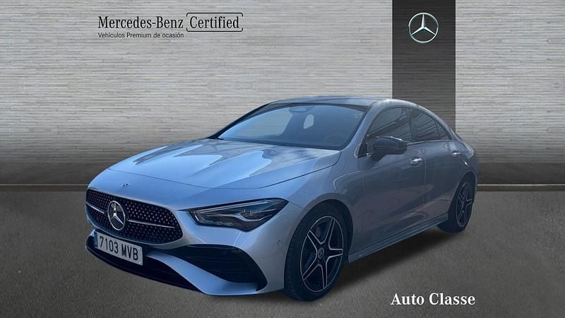 Gris Usado 2024 Mercedes 200 Berlina | 39.900 € - Imagen 1/4
