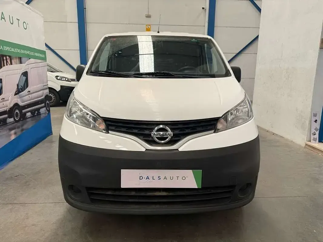 Usado Nissan NV200 90 CV (66 kW) 2019 Blanco Monovolumen