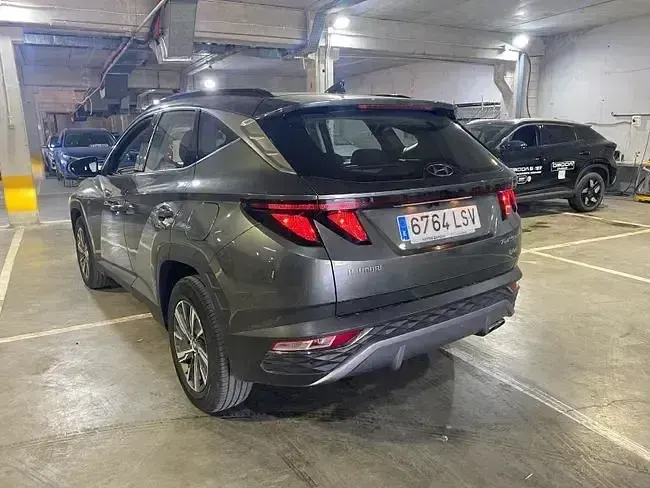 Usado Hyundai Tucson 229 CV (168 kW) 2021 Gris SUV