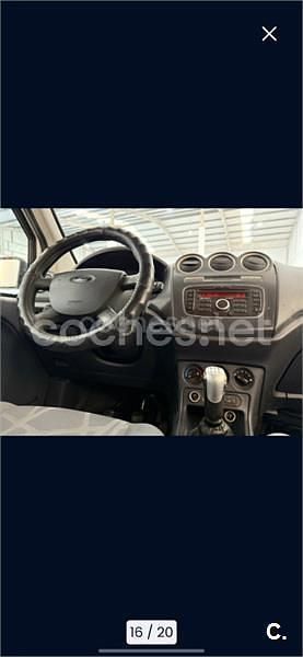 Usado Ford Tourneo Connect Titanium 115 CV (84 kW) 2013 Blanco Monovolumen