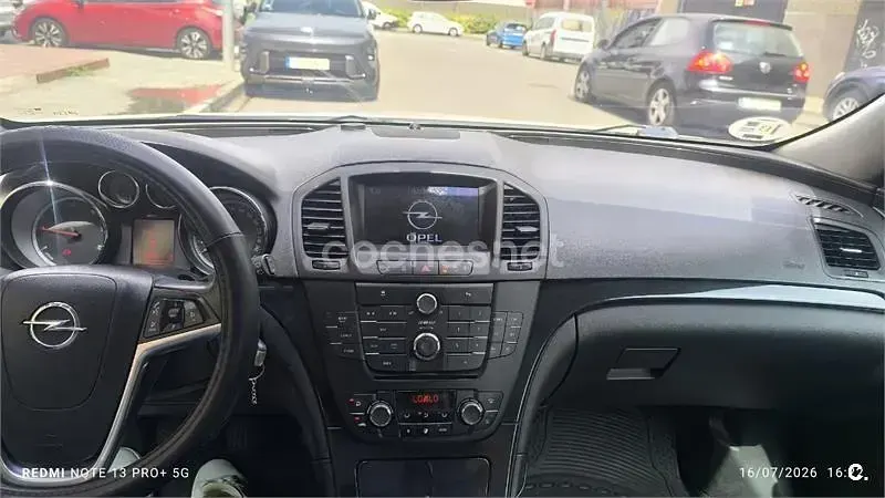 Usado Opel Insignia Cosmo 130 CV (95 kW) 2010 Blanco Berlina
