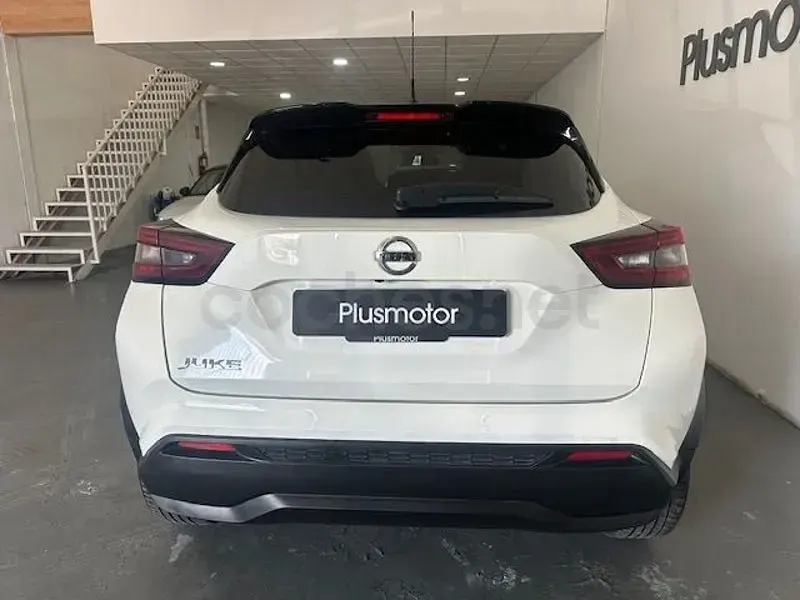 Usado Nissan Juke Acenta 114 CV (83 kW) 2022 Blanco SUV