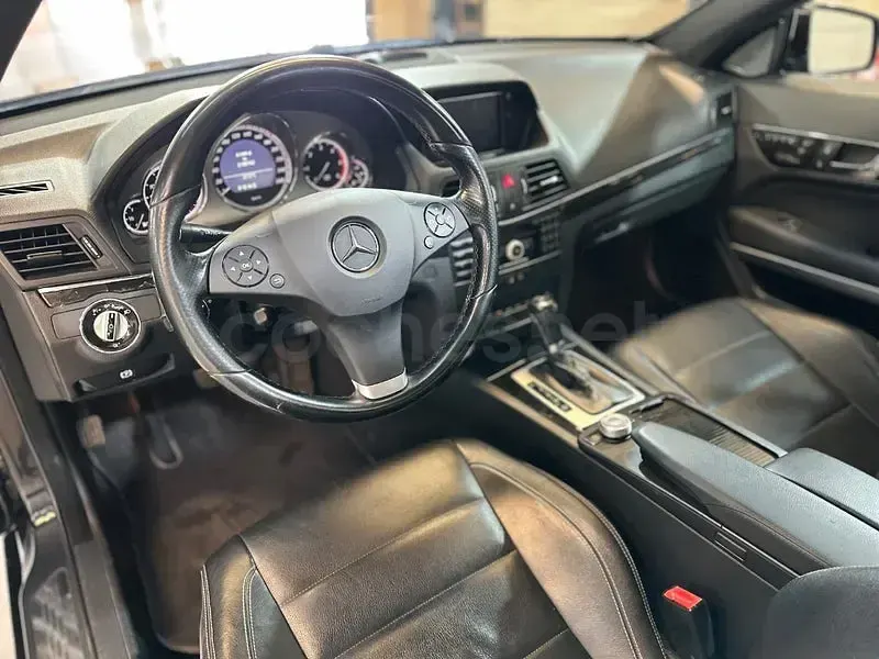 Usado Mercedes E350 Elegance 231 CV (169 kW) 2010 Negro Coupe