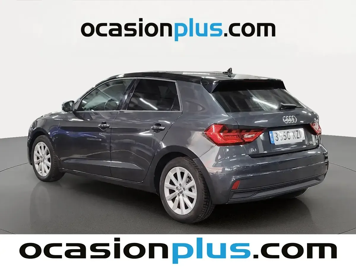 Usado Audi A1 Advanced Plus 116 CV (85 kW) 2019 Gris SUV