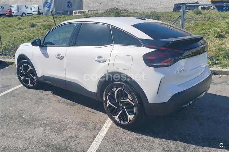 Usado Citroën C4 Feel 130 CV (95 kW) 2022 Blanco Berlina