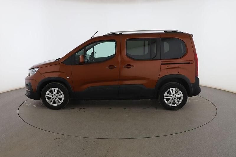 Usado Peugeot Rifter Allure 102 CV (75 kW) 2021 Marrón Monovolumen