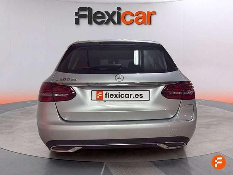 Usado Mercedes C350e 279 CV (205 kW) 2019 Gris Familiar