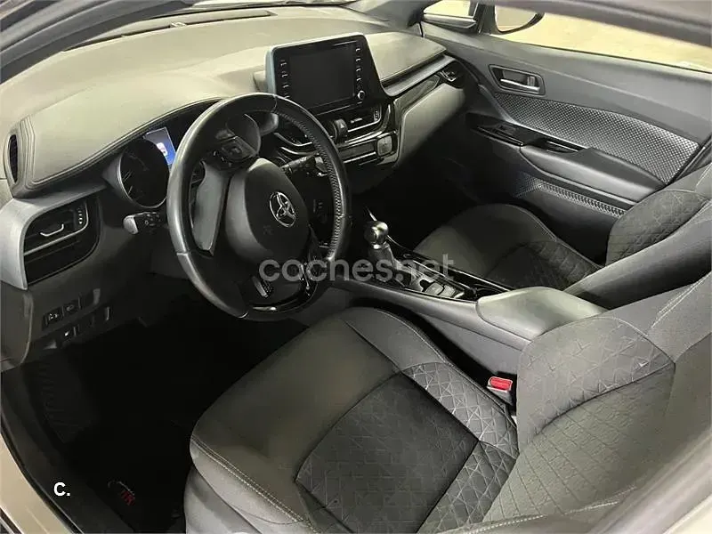 Usado Toyota C-HR Advance 122 CV (89 kW) 2021 Blanco SUV