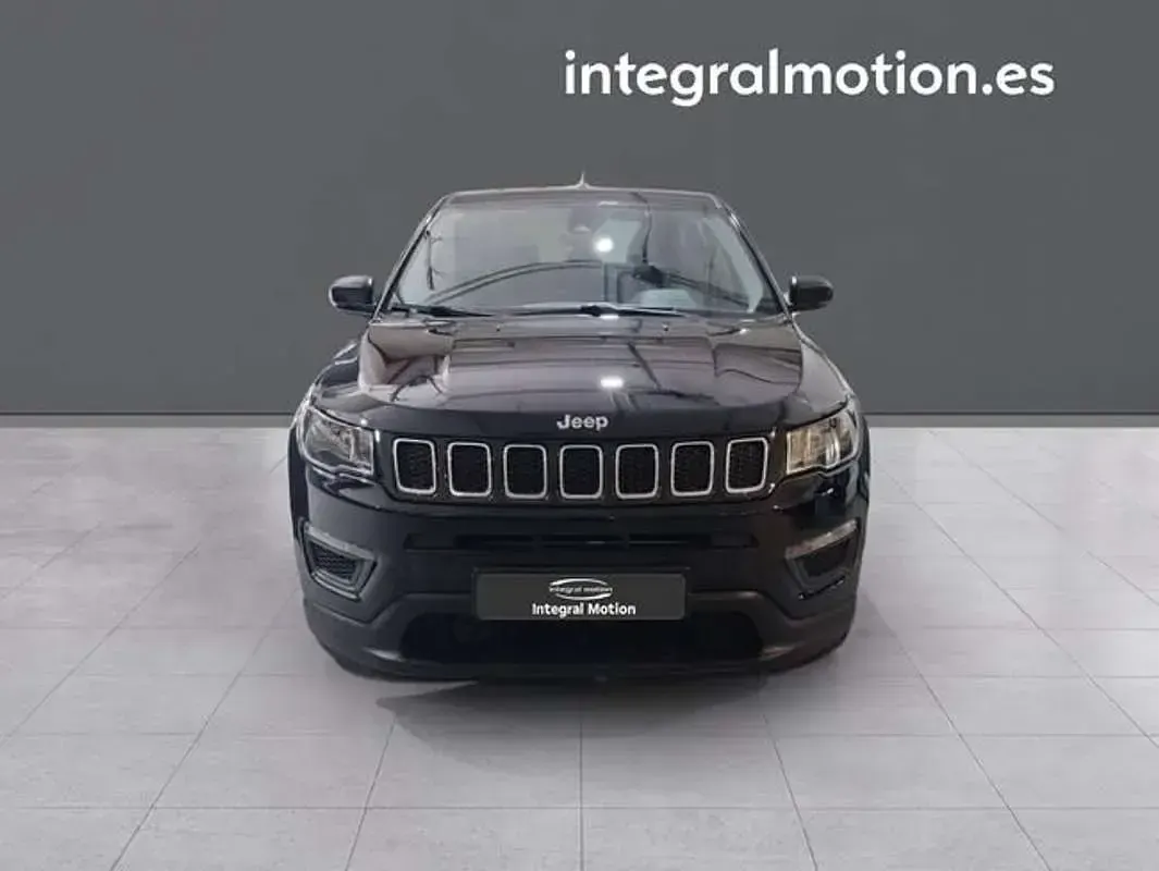 Usado Jeep Compass Longitude 140 CV (102 kW) 2018 Negro SUV