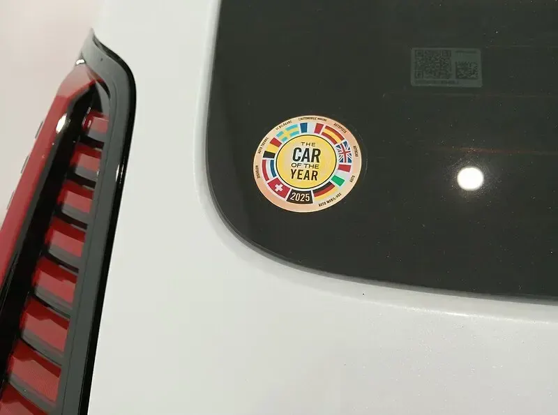 Nuevo Renault R5 Techno 110 kW (150 CV) 2026 Blanco Utilitario